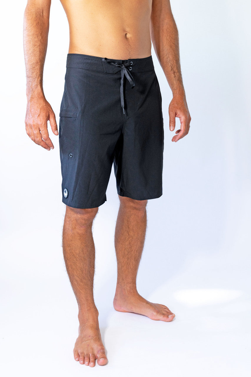 Core Black 21" Stretch Boardshort