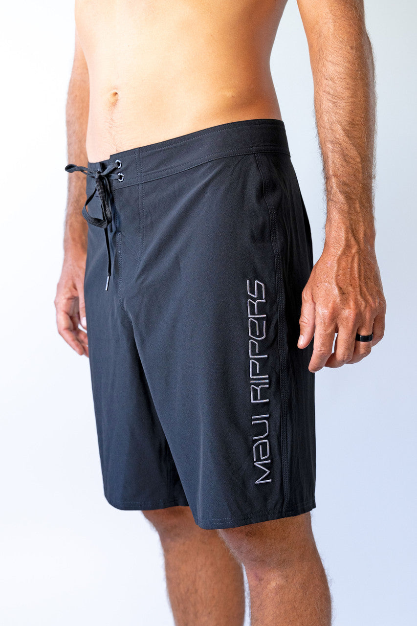 Core Black 21" Stretch Boardshort